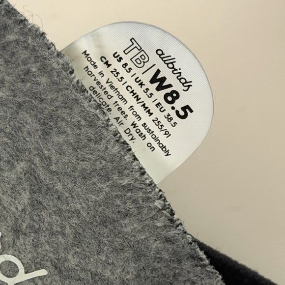 Allbirds Women's Black Flats 8.5 - Picture 5 of 6